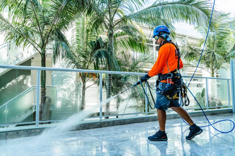 Pressure Cleaning by High Property Access