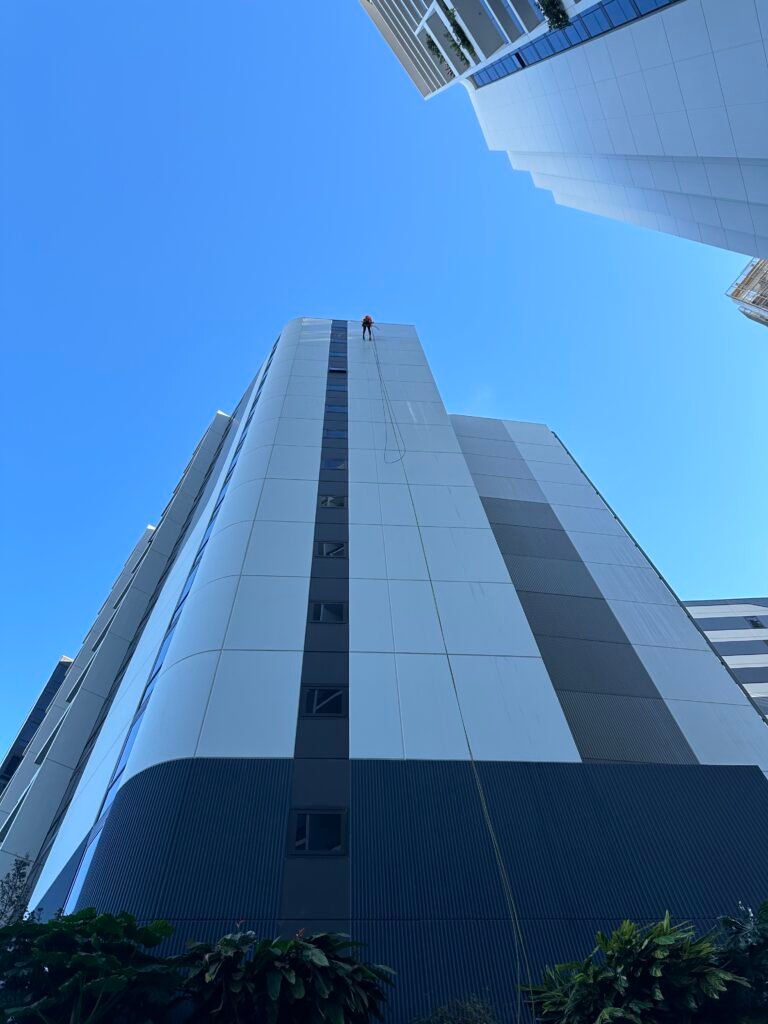21 Mollison St, West End - image 4